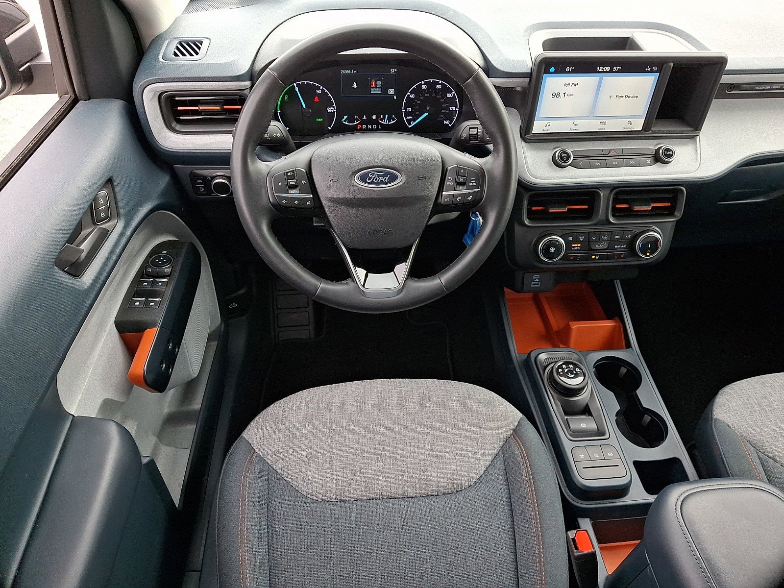 Certified 2024 Ford Maverick XLT w/ XLT Luxury Package FWD image 11