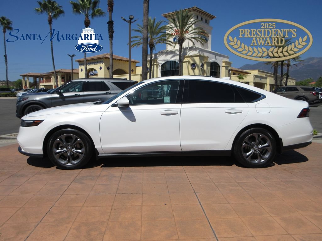 Used 2023 Honda Accord EX image 1