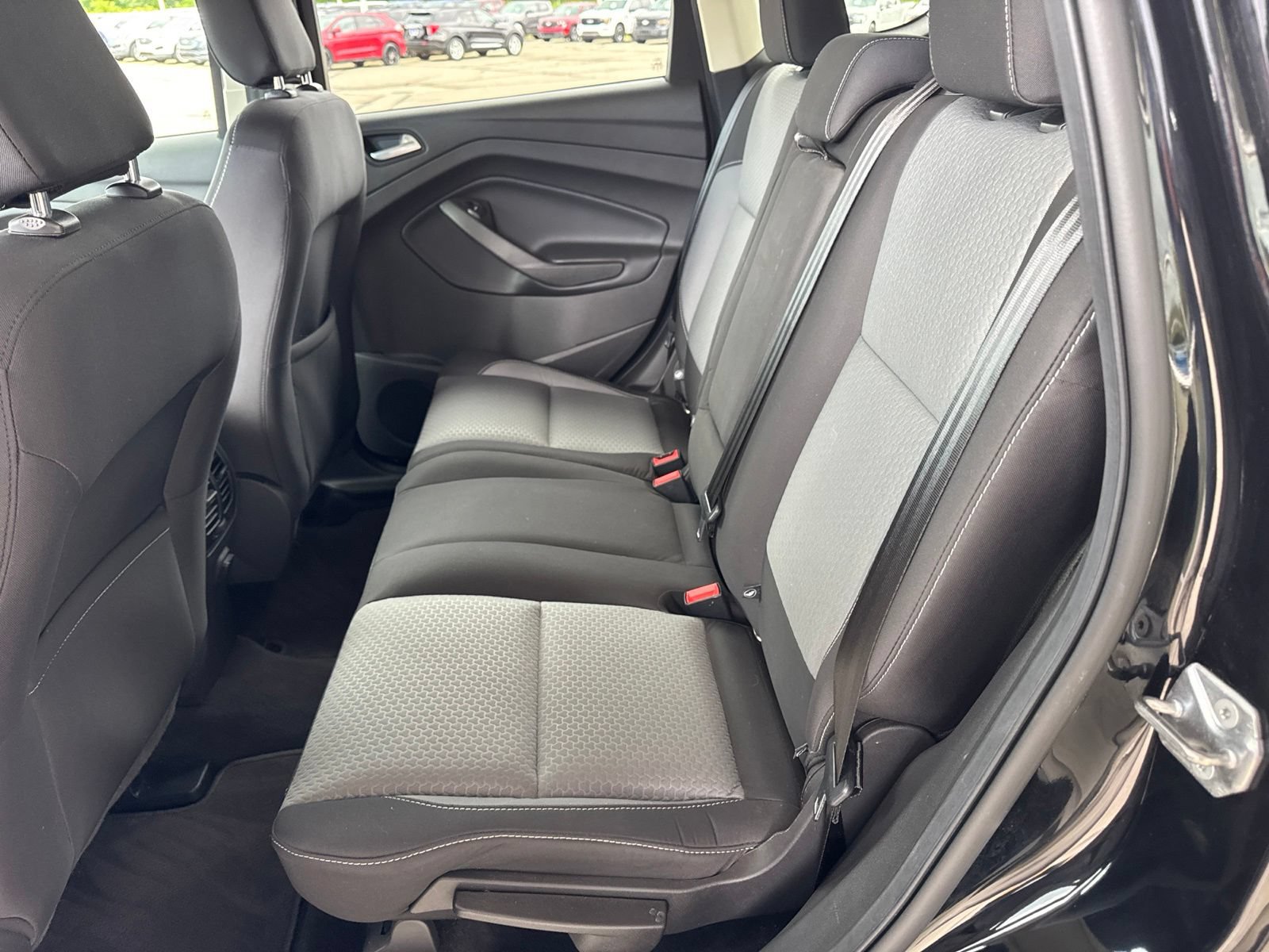 Certified 2018 Ford Escape SE w/ SE Sync 3 Package AWD/4WD image 37