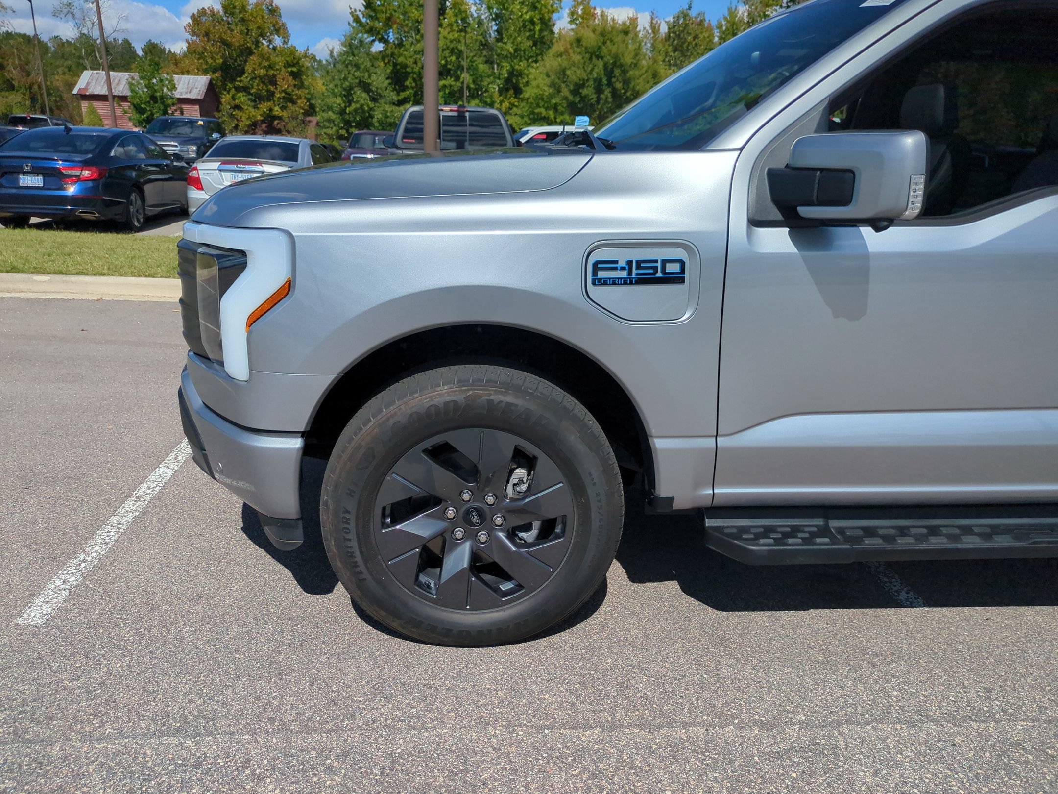 Certified 2025 Ford F150 Lightning Lariat AWD/4WD image 11
