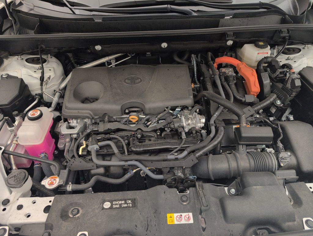 Used 2024 Toyota RAV4 XLE w/ Convenience Package image 39