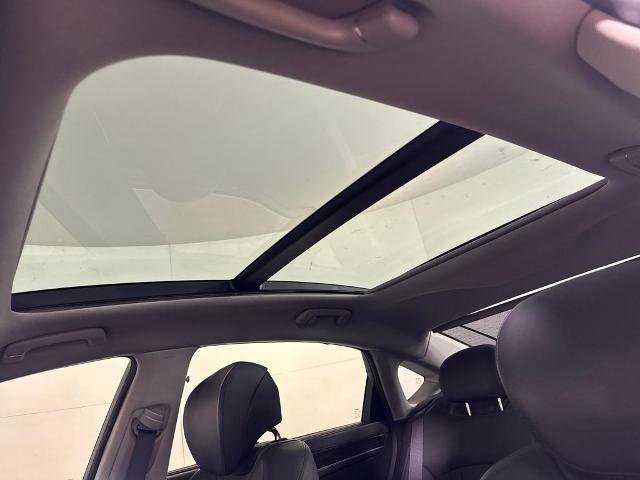 Used 2018 Genesis G80 3.8 w/ Option Group 02 image 13