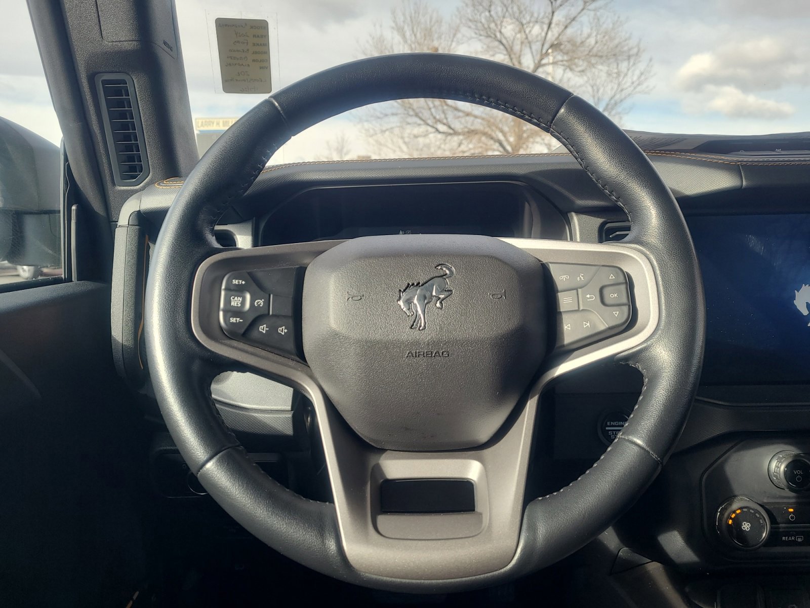 Certified 2024 Ford Bronco Badlands w/ Sasquatch Package image 9