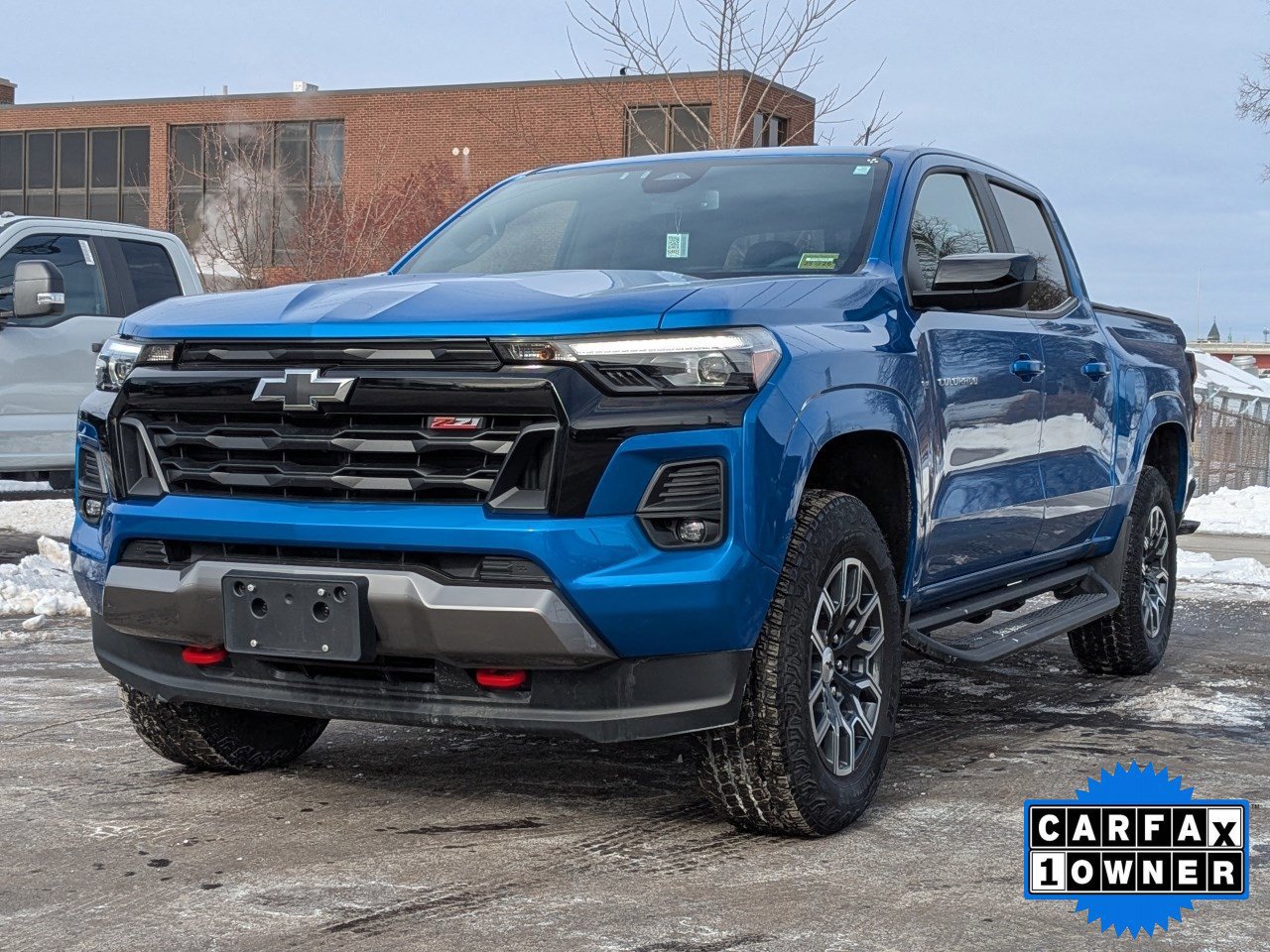 Used 2024 Chevrolet Colorado Z71 w/ Z71 Convenience Package 2
