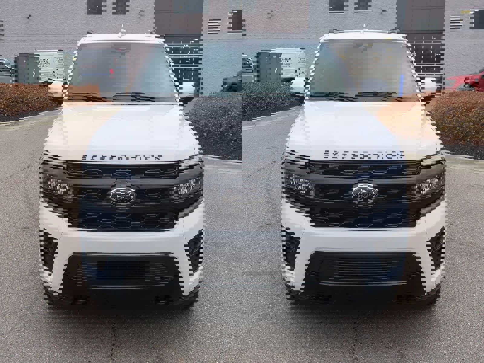 Certified 2023 Ford Expedition Limited image 3