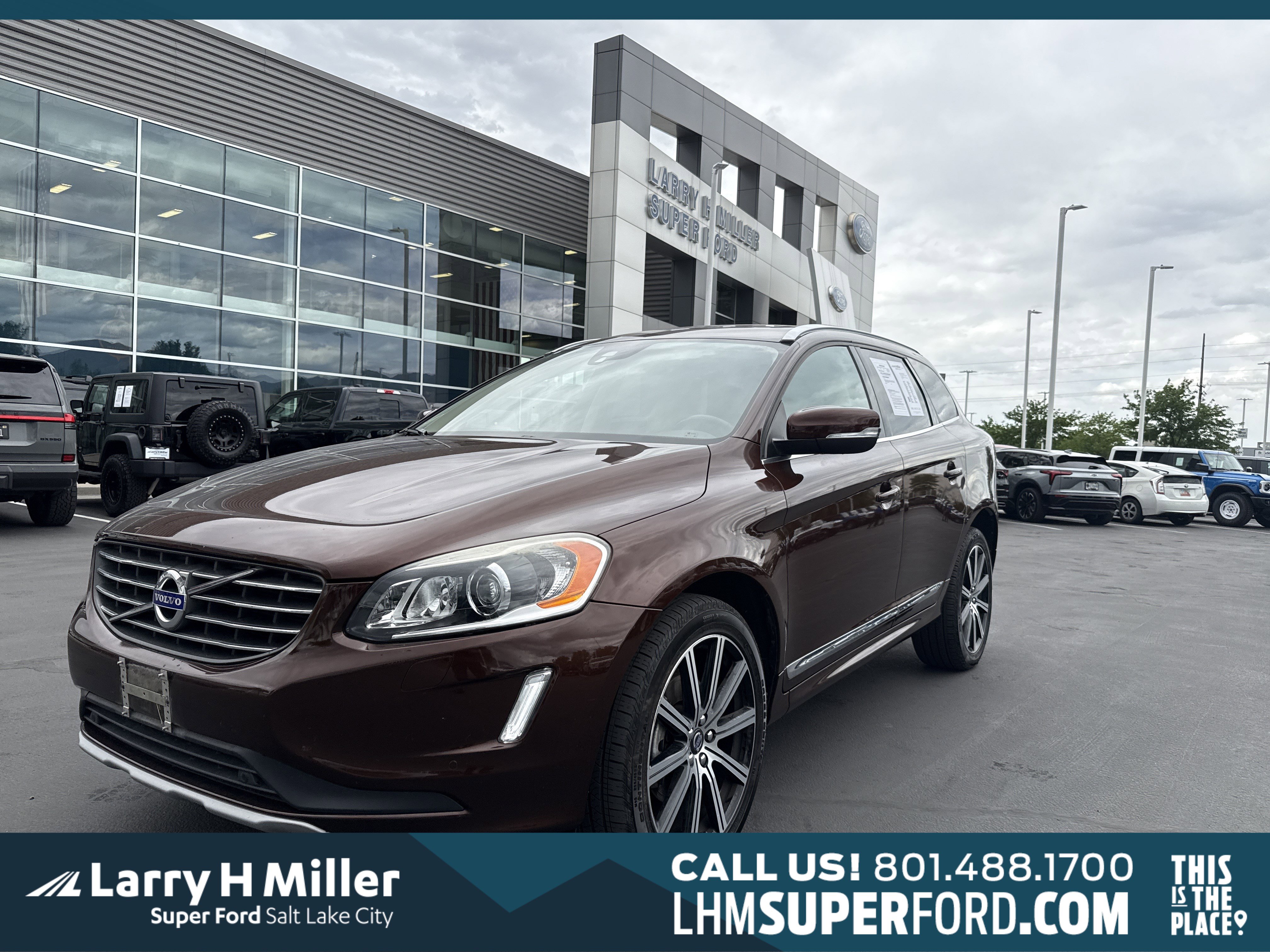 Used 2017 Volvo XC60 T6 Inscription w/ Climate Package