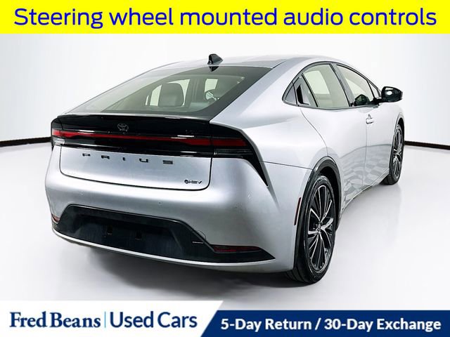 Used 2026 Toyota Prius XLE image 9