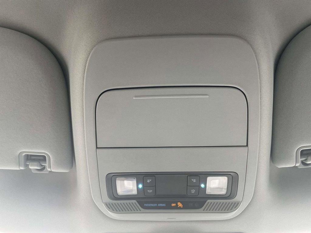 Certified 2025 Ford F150 Lightning XLT image 29