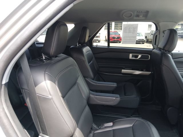 Certified 2023 Ford Explorer XLT w/ Equipment Group 202A AWD/4WD image 44