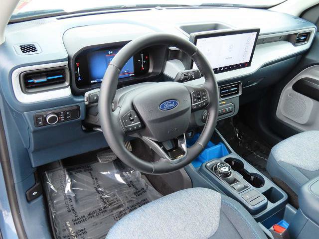 Certified 2025 Ford Maverick XLT w/ Equipment Group 301A image 9