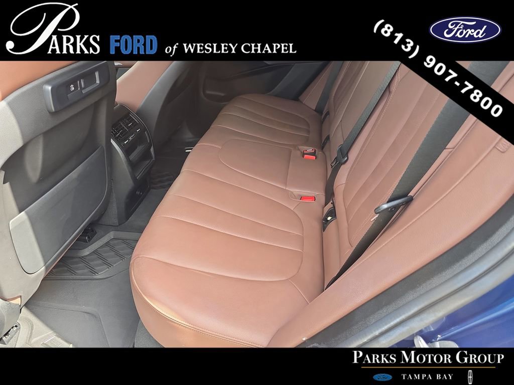 Used 2022 BMW X5 sDrive40i w/ M Sport Package RWD image 16
