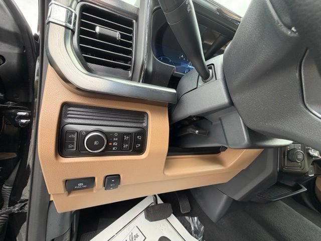 Certified 2025 Ford F450 Lariat w/ FX4 Off-Road Package AWD/4WD image 18