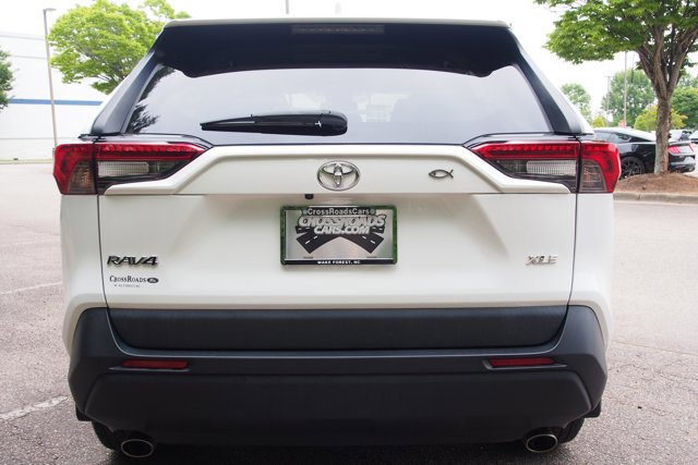 Used 2024 Toyota RAV4 XLE w/ Convenience Package FWD image 6