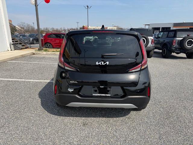 Used 2024 Kia Sportage LX image 4