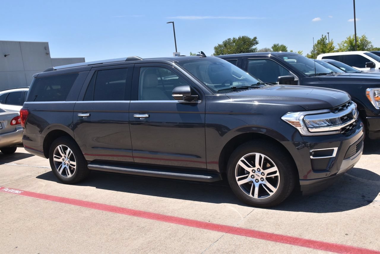Certified 2024 Ford Expedition Max Limited RWD image 5