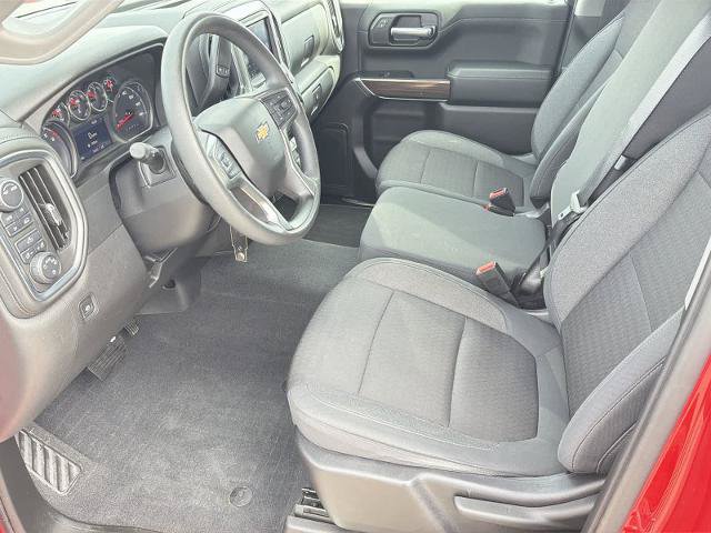 Used 2020 Chevrolet Silverado 1500 LT w/ LT Value Package AWD/4WD image 10