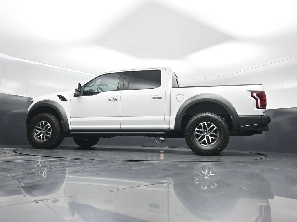 Certified 2018 Ford F150 Raptor w/ Equipment Group 802A Luxury AWD/4WD image 51