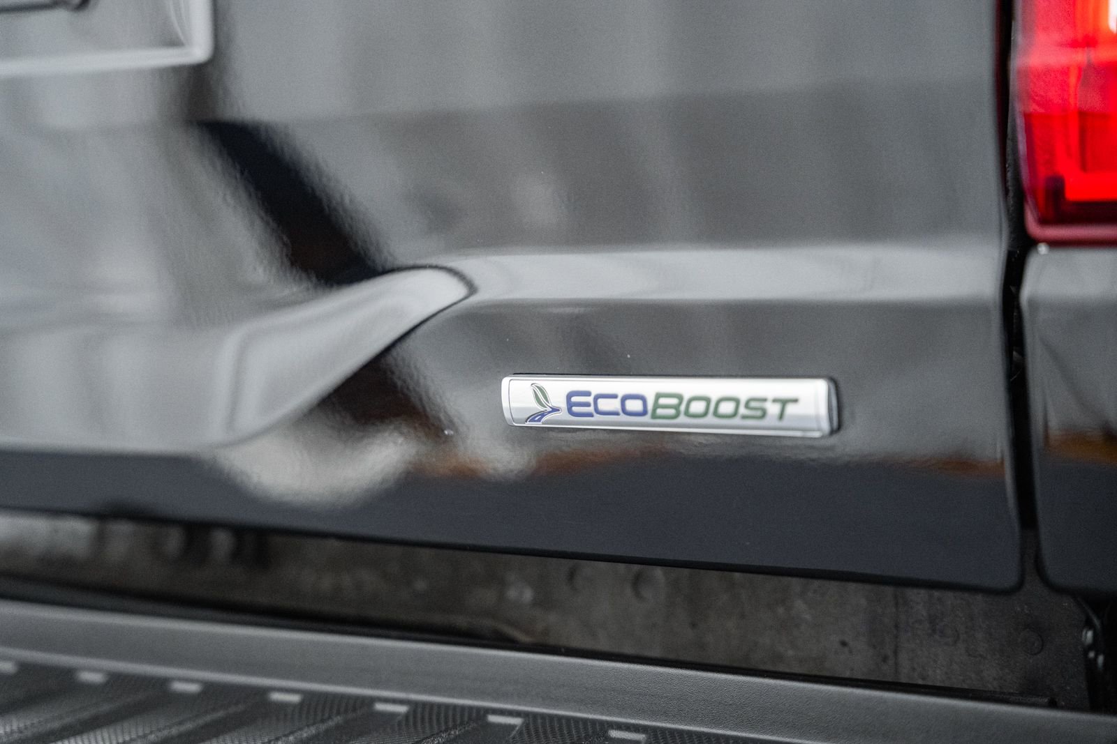 Certified 2023 Ford F150 Lariat w/ Equipment Group 502A High image 22