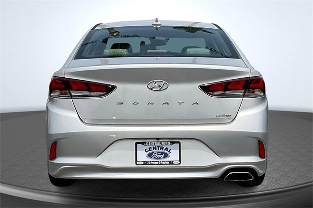 Used 2019 Hyundai Sonata Limited image 3