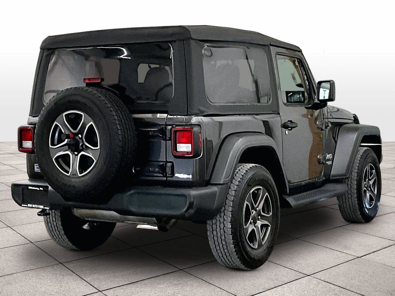 Used 2018 Jeep Wrangler Sport AWD/4WD image 11