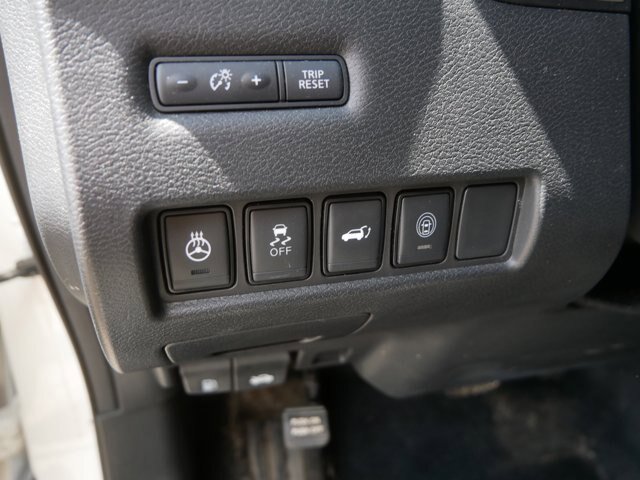 Used 2020 Nissan Murano Platinum AWD/4WD image 18