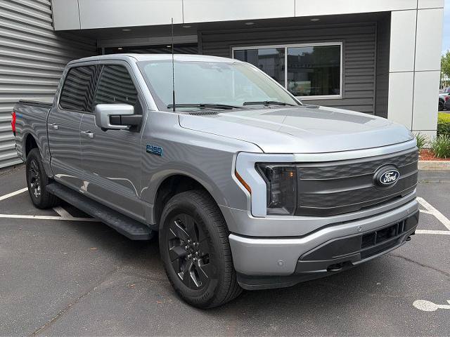 Certified 2025 Ford F150 Lightning Lariat AWD/4WD image 9