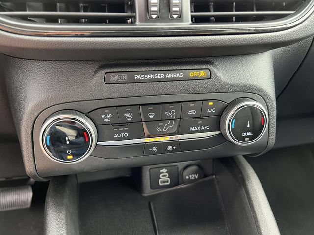 Certified 2025 Ford Escape ST-Line AWD/4WD image 22