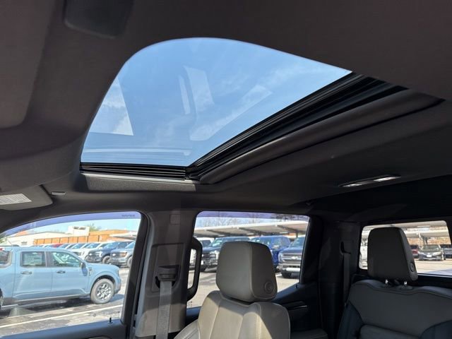 Used 2022 Chevrolet Silverado 1500 ZR2 w/ Technology Package image 22