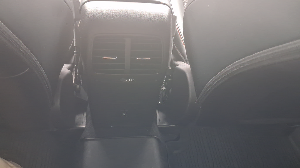 Certified 2024 Ford Escape ST-Line w/ Tech Pack #1 AWD/4WD image 25