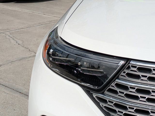 Certified 2023 Ford Explorer Limited w/ Limited Technology Package image 9
