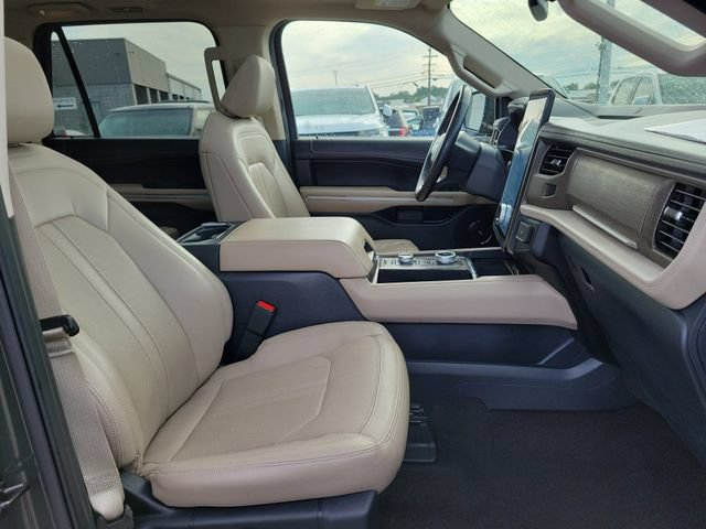 Certified 2023 Ford Expedition Limited AWD/4WD image 29