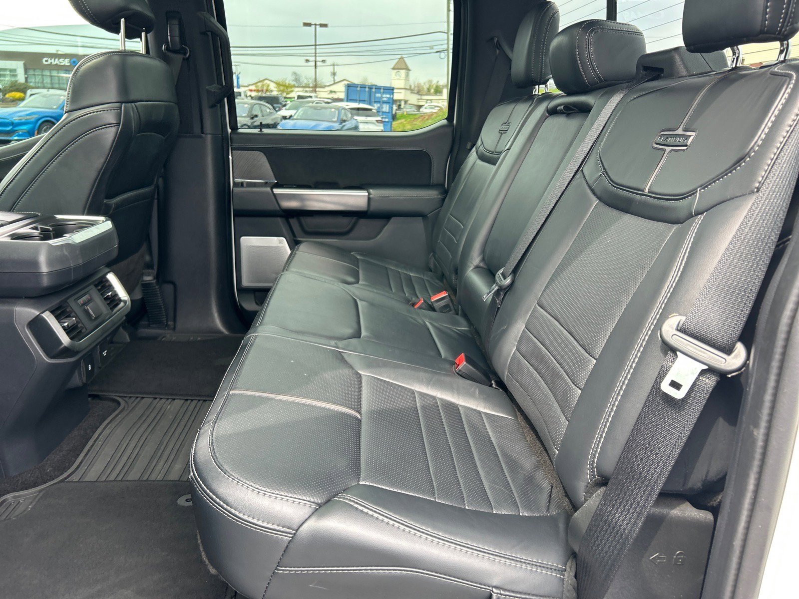 Certified 2022 Ford F150 Platinum w/ Equipment Group 701A High image 9