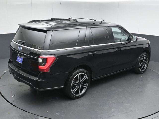Certified 2020 Ford Expedition Limited w/ Equipment Group 303A image 15