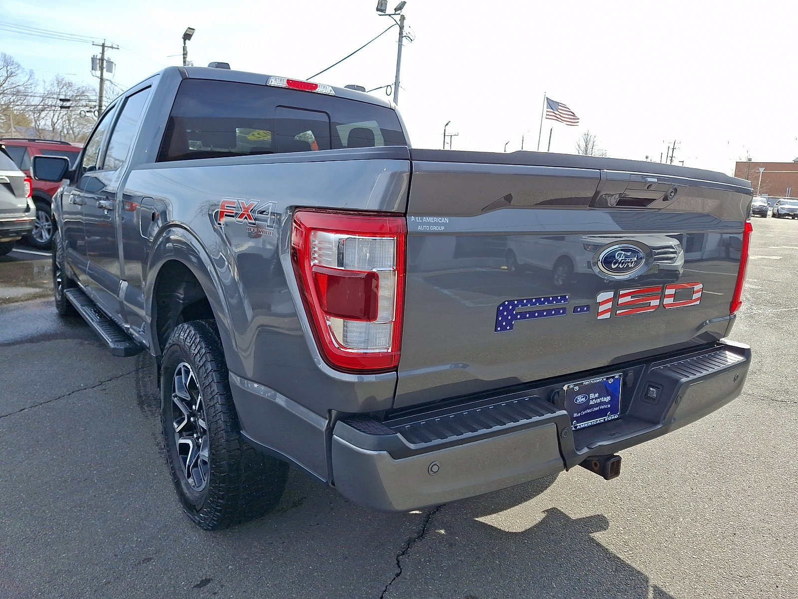 Certified 2022 Ford F150 Lariat w/ Equipment Group 502A High image 8