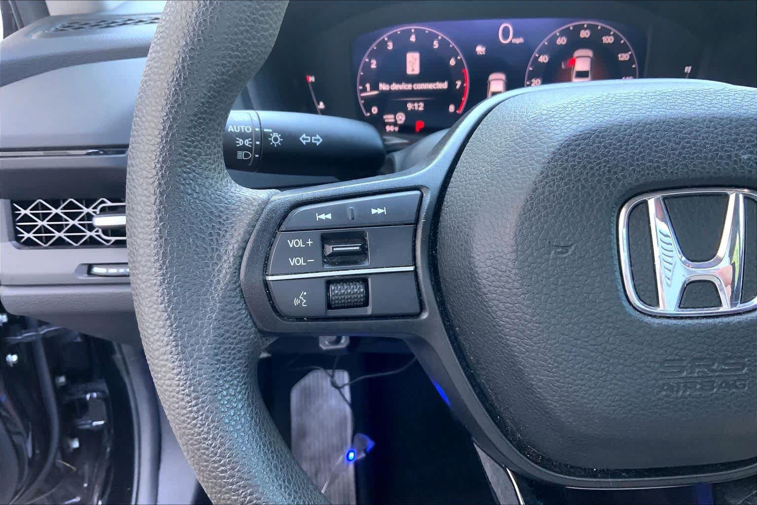 Used 2023 Honda Accord EX image 24