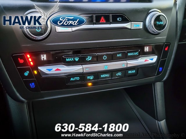 Certified 2020 Ford Explorer Platinum w/ Premium Technology Package image 17
