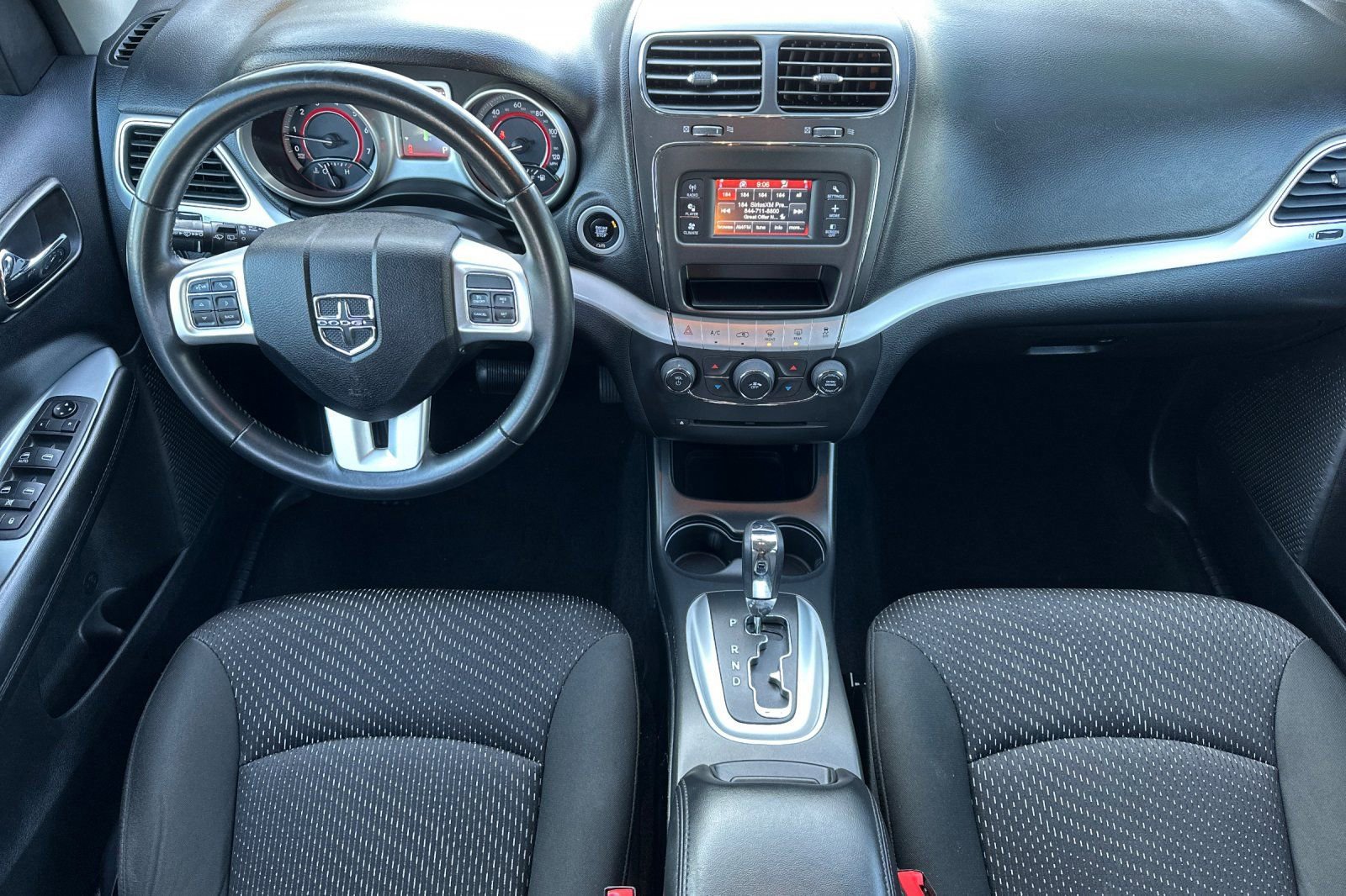 Used 2019 Dodge Journey SE w/ Connectivity Group image 16