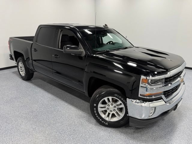 Used 2018 Chevrolet Silverado 1500 LT w/ All Star Edition AWD/4WD image 33