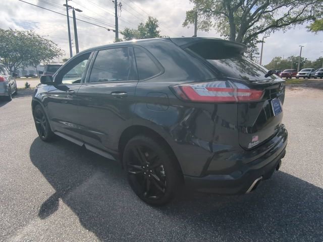Certified 2022 Ford Edge ST w/ Equipment Group 401A image 3
