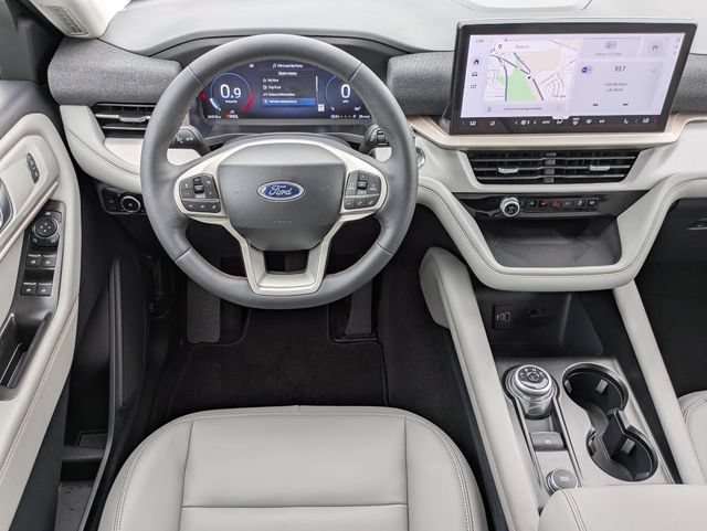 Certified 2026 Ford Explorer Active w/ Active Comfort Package RWD image 16