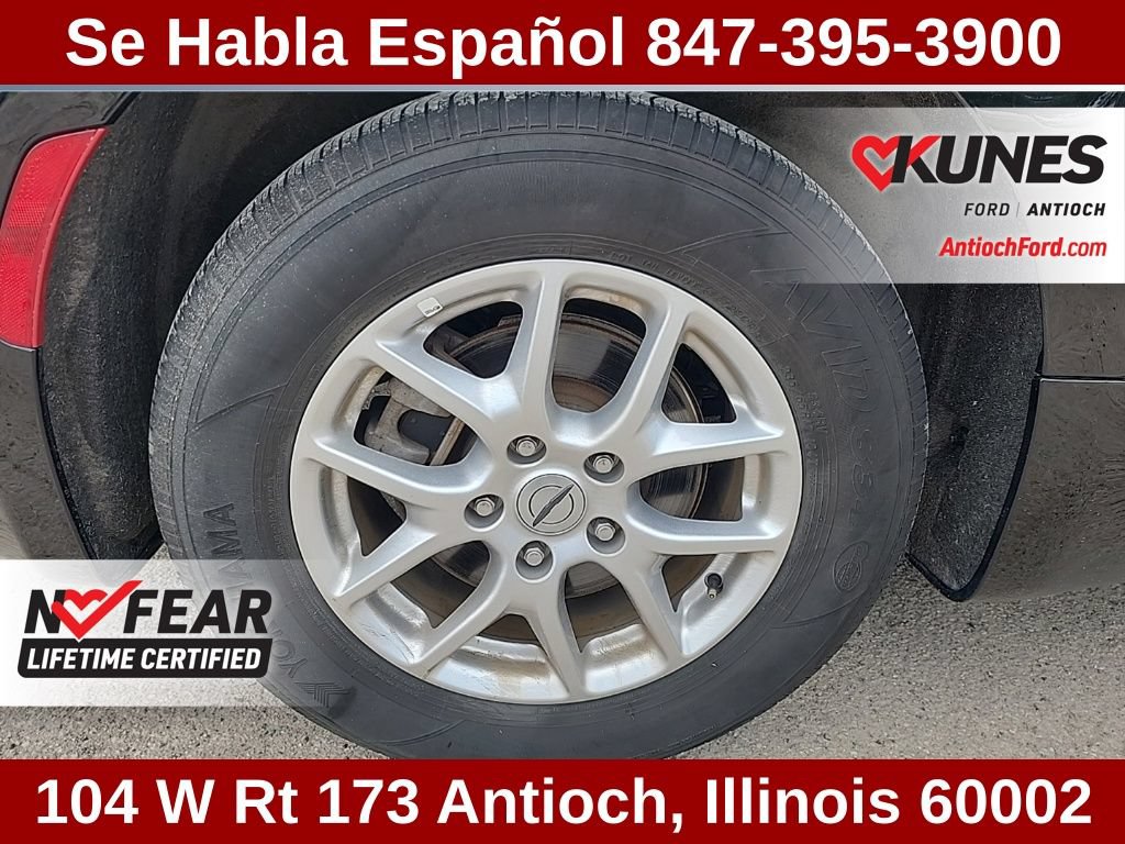 Used 2025 Chrysler Pacifica Select FWD image 18