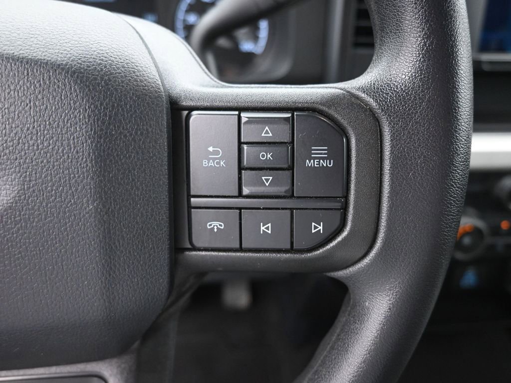 Certified 2025 Ford F250 XLT AWD/4WD image 7