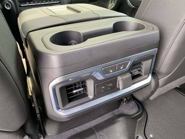 Used 2022 GMC Sierra 2500 AT4 w/ AT4 Preferred Package AWD/4WD image 13
