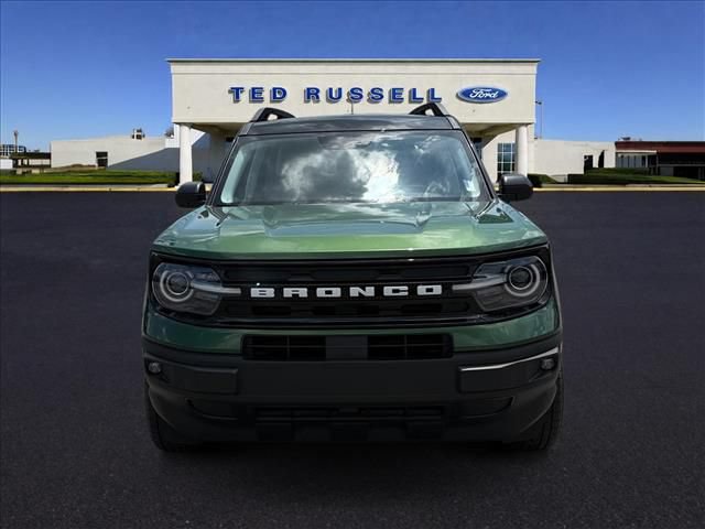 Certified 2024 Ford Bronco Sport Outer Banks w/ Tech Package AWD/4WD image 3