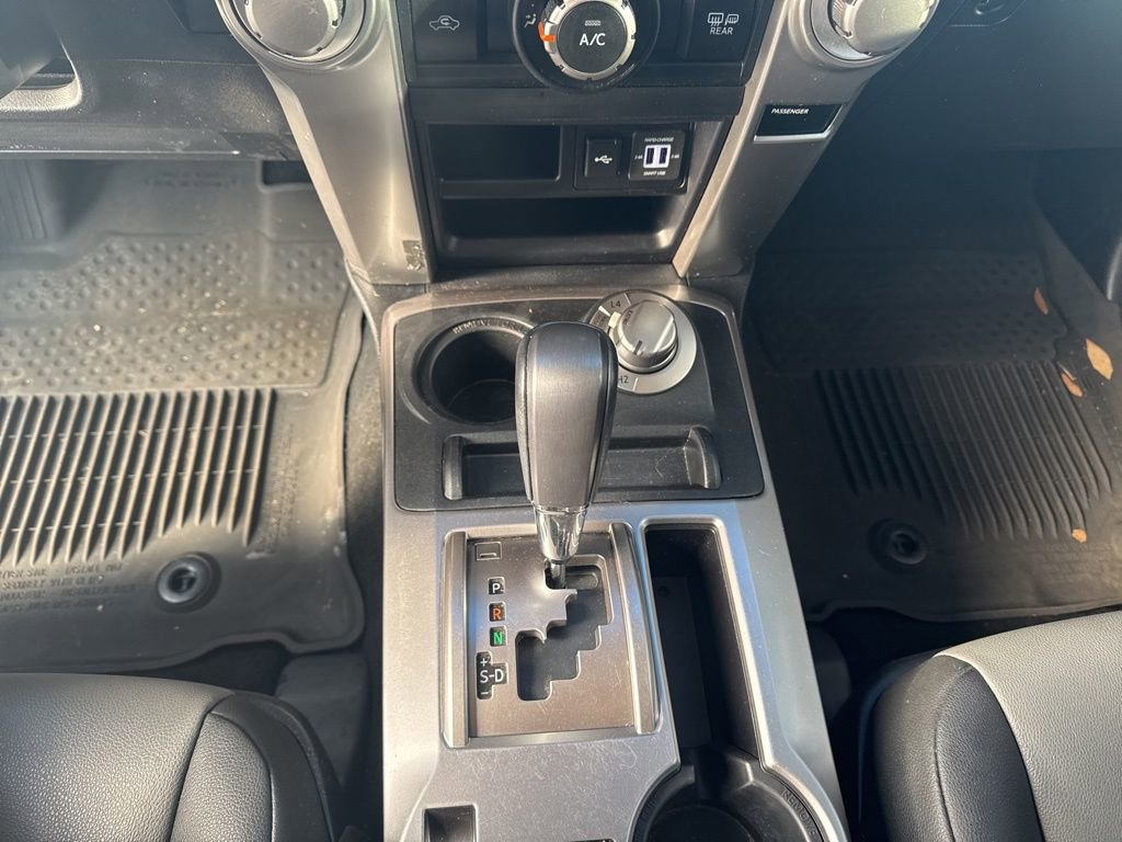 Used 2022 Toyota 4Runner SR5 Premium image 25