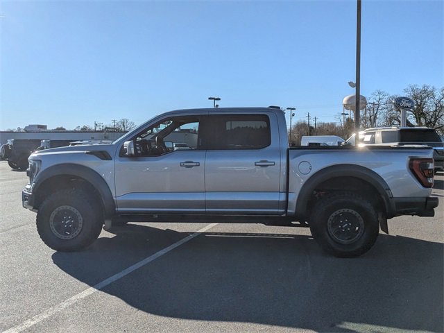 Certified 2022 Ford F150 Raptor w/ Equipment Group 801A High image 6