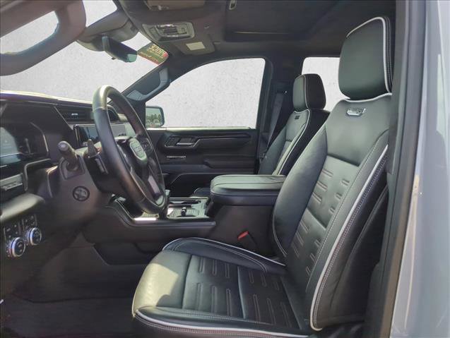 Used 2024 GMC Sierra 1500 AT4X AWD/4WD image 17
