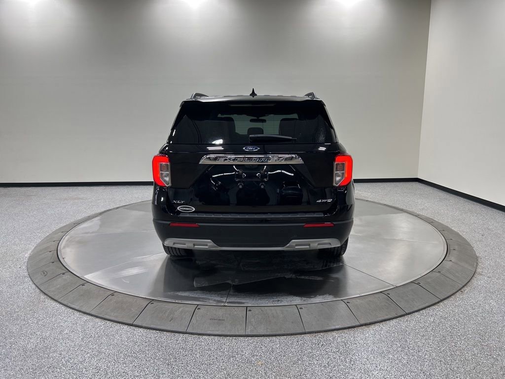 Certified 2023 Ford Explorer XLT w/ Equipment Group 202A image 4