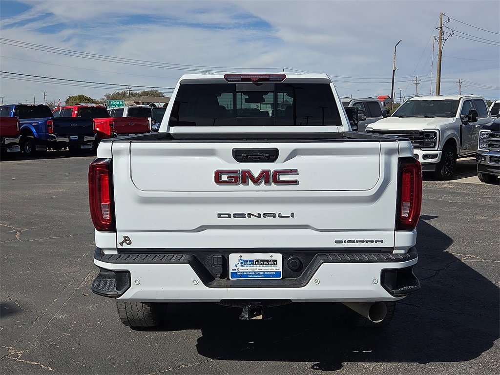 Used 2022 GMC Sierra 2500 Denali image 4