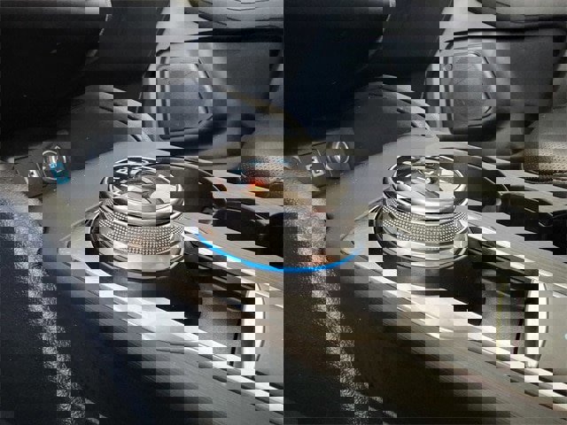 Certified 2020 Ford Escape SEL image 30